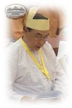 တိုင်းရင်းသားလူမျိုးများရေးရာ ပြည်ထောင်စုဝန်ကြီး ဦးနိုင်သက်လွင်