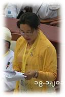 လူမှုဝန်ထမ်း ဒုတိယဝန်ကြီး ဒေါ်စုစုလှိုင်