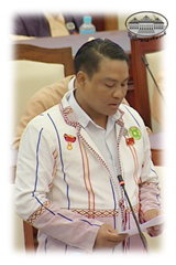 ဦးသန်းလင်းလင်း (မယ်စဲ့)