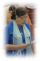 ဒေါ်တင်တင်ရီ(ကျွန်းစု မဲဆန္ဒနယ်)